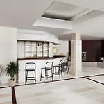 Club Titan Ultra 4*