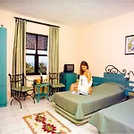 Hotel Club Titan Ultra 4*