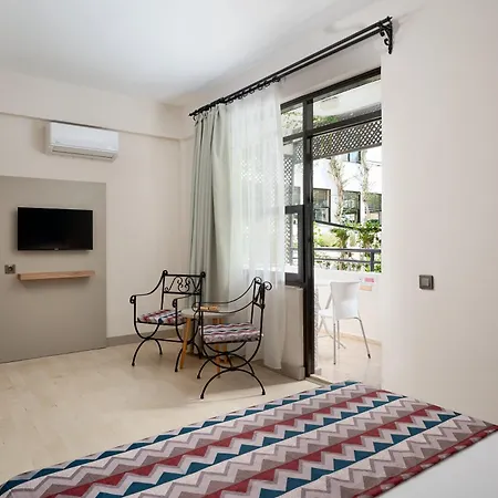 Club Titan Ultra Hotel 4*