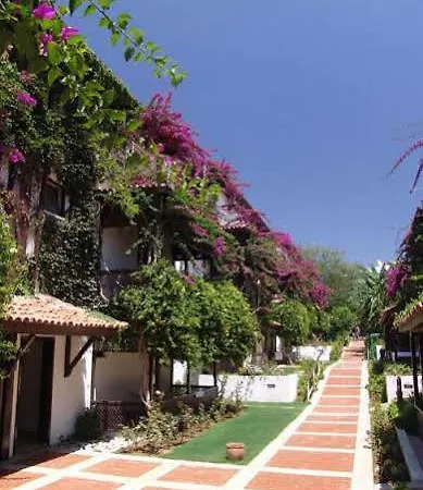 Hotel Club Titan Ultra