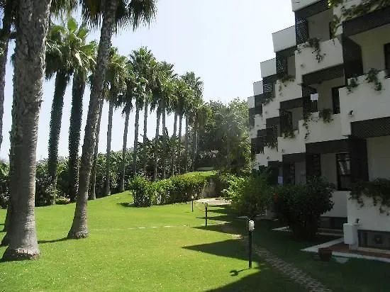 Club Titan Ultra Hotel 4*
