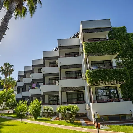 Hotel Titan Club Ultra 4*