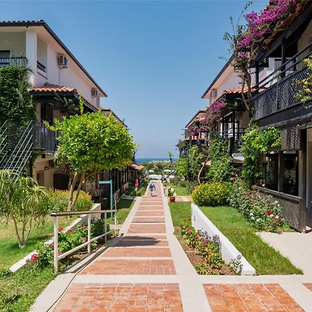 Club Titan Ultra 4* Kargıcak
