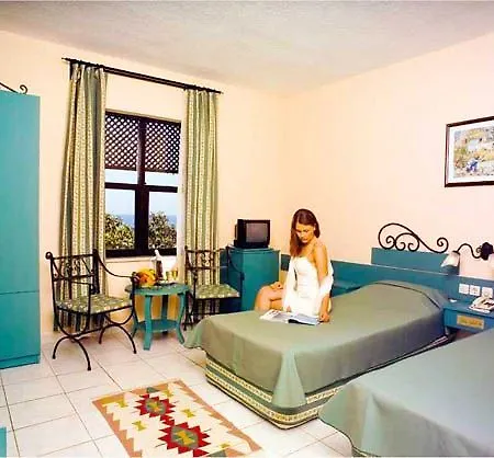 Hotel Titan Club Ultra 4*