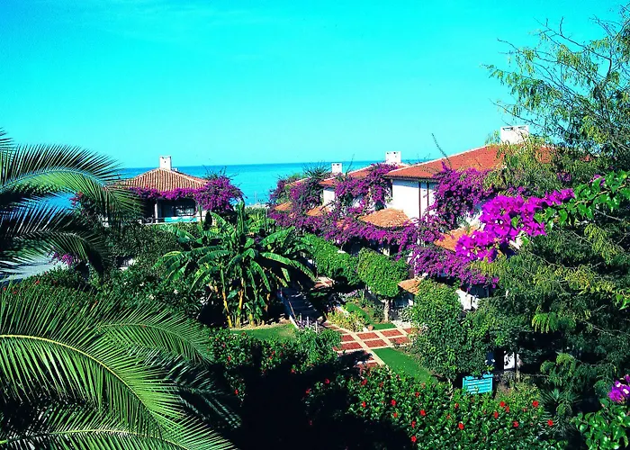 Hotel Club Titan Ultra 4*